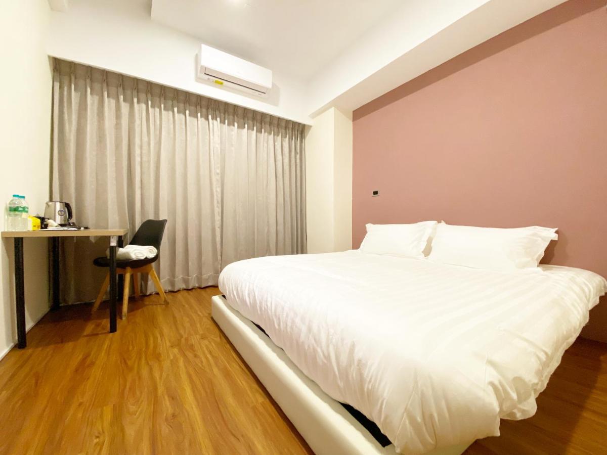 Ferienwohnung Taichung Muyi Ju Exterior foto