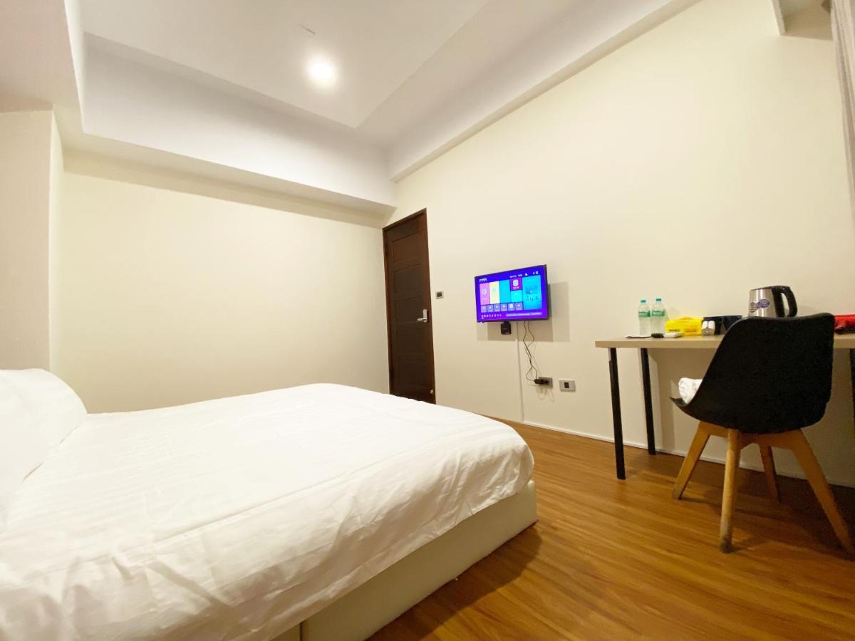 Ferienwohnung Taichung Muyi Ju Exterior foto